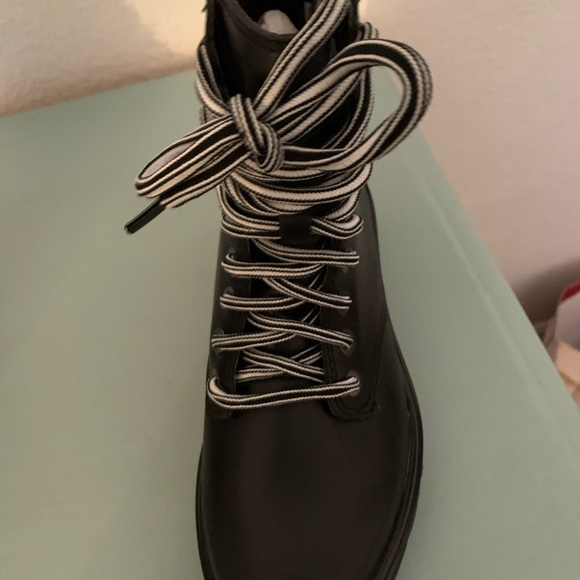 SOREL NWOT WOMEN'S LENNOx LACE STKD BOOT WOMENS SIZE 5 - Picture 6 of 16